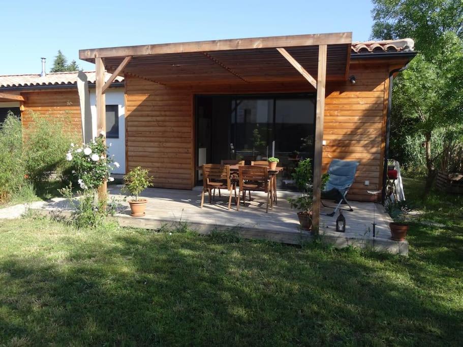 Beau 2 Pieces Avec Jardin Dans Villa A Mougins. Luaran gambar